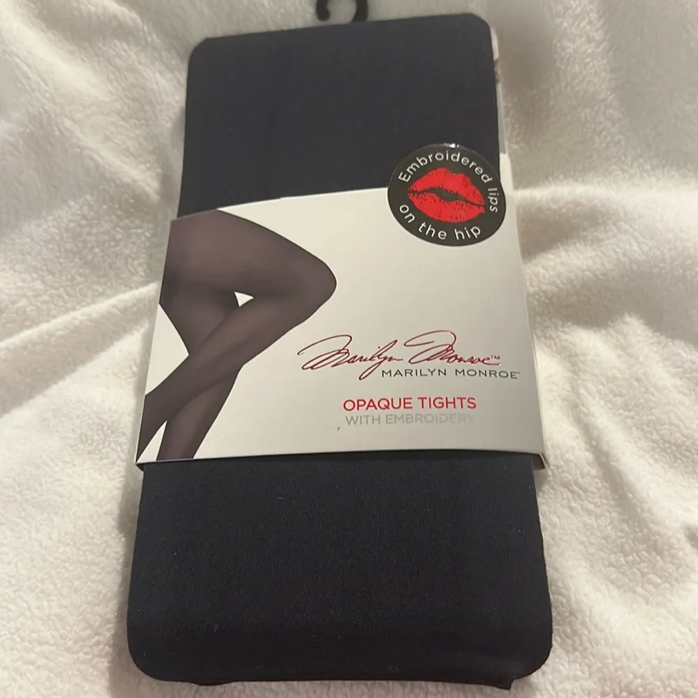 Marilyn Monroe Opaque Tights Size L/XL